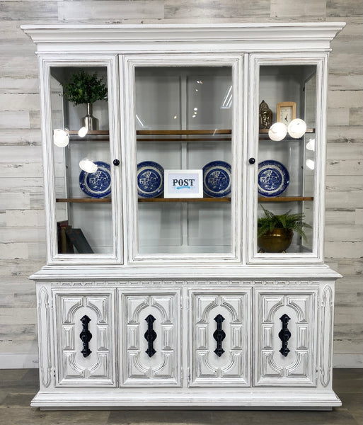White Thomasville 2pc Hutch