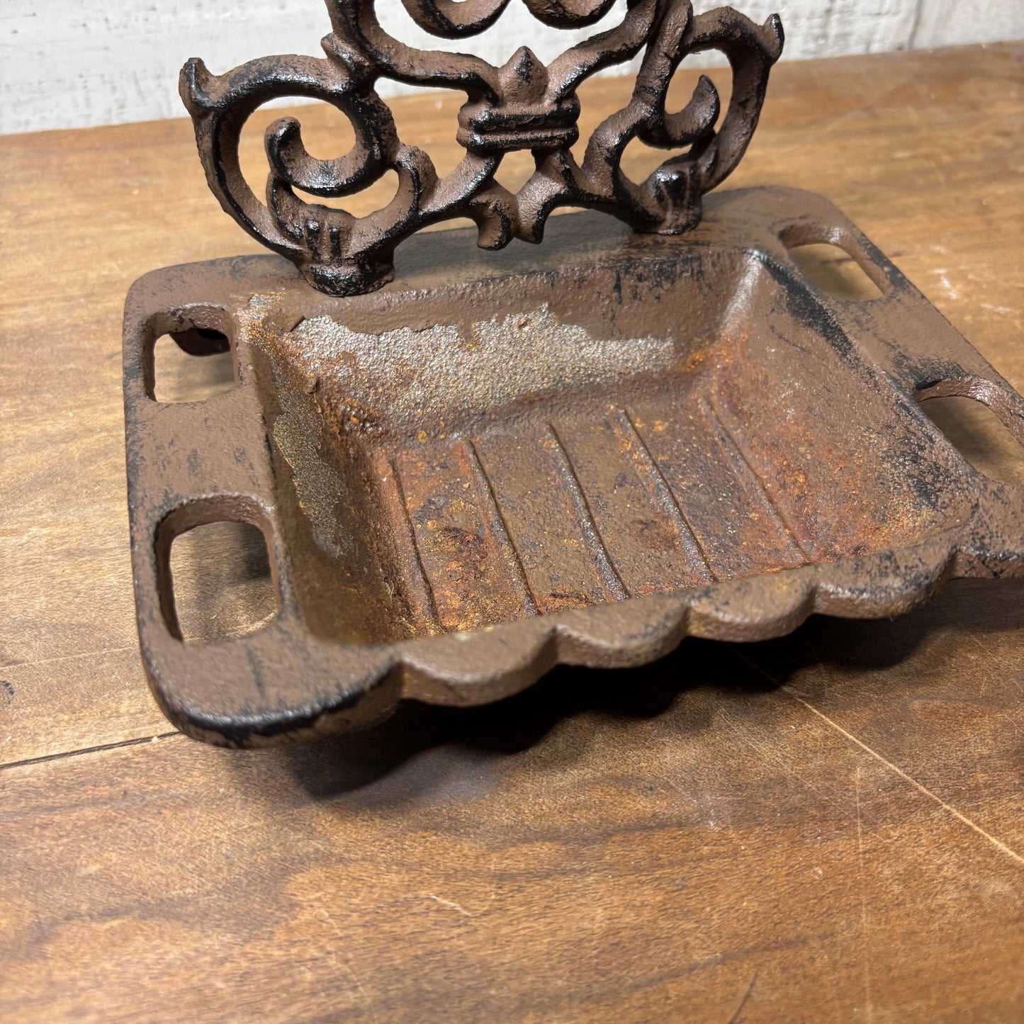 Antique Cast Iron Soap Dish