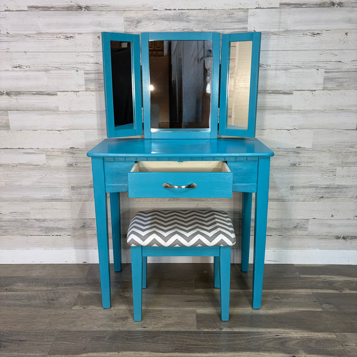 Small Vanity Set
