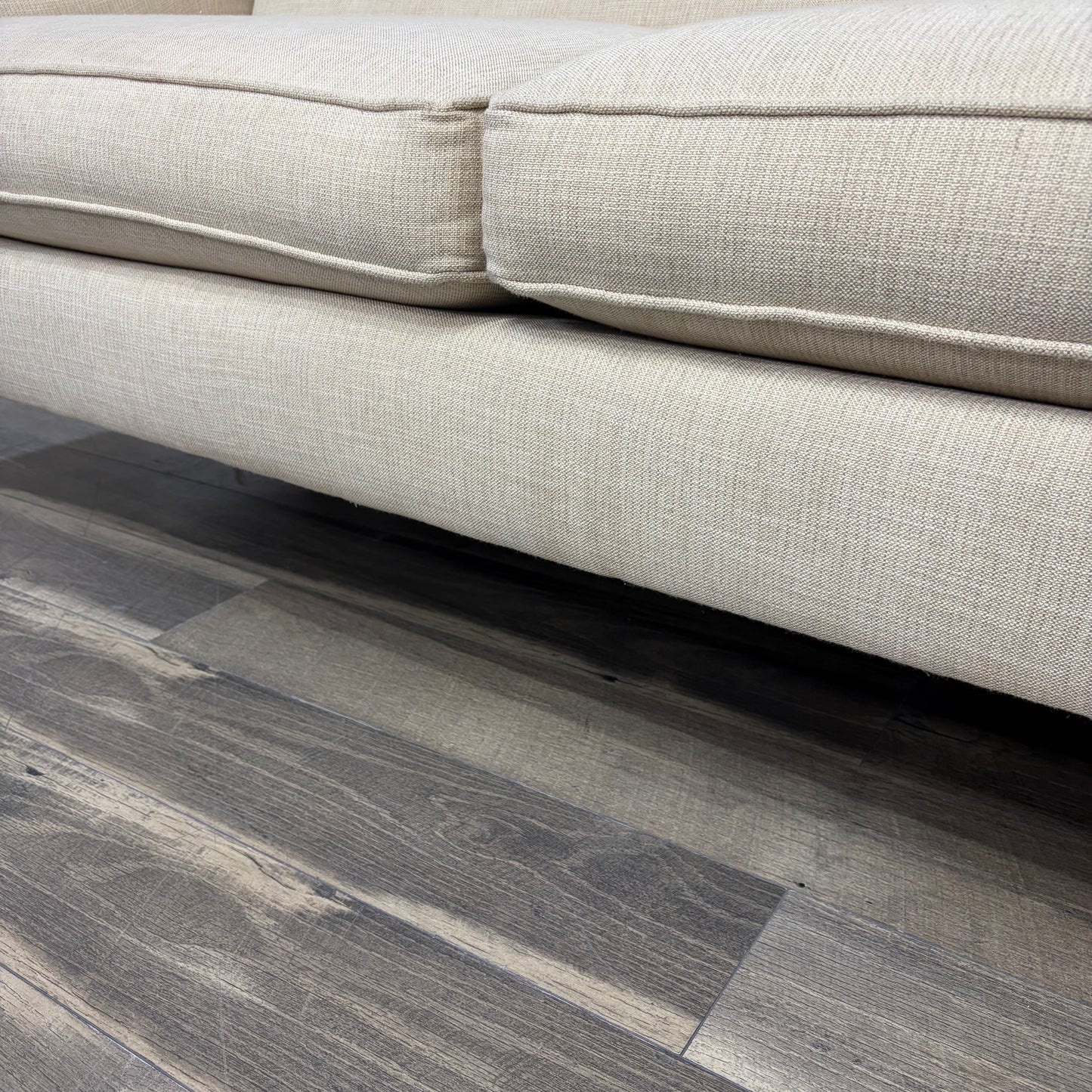 Modern Cream Tufted Sofa Couch