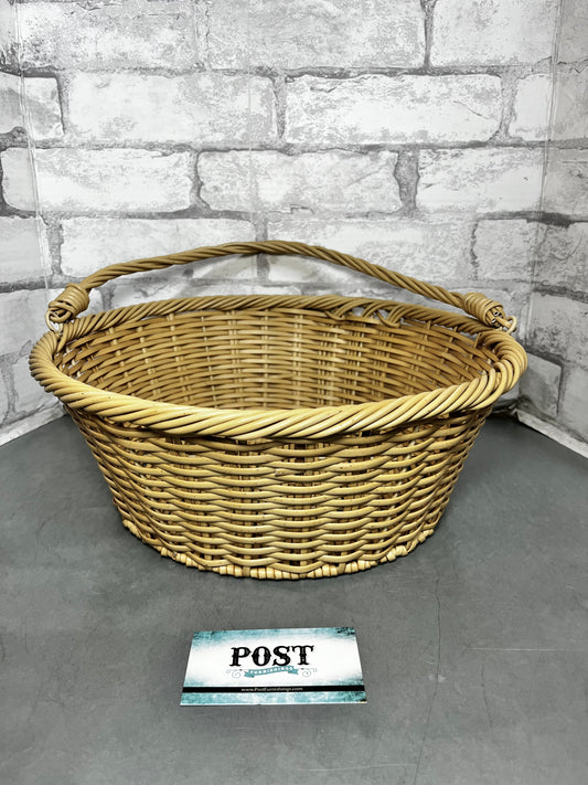 Medium Wicker Basket