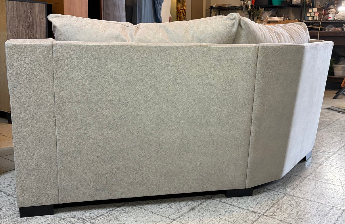 Stanton 3pc Sectional Couch