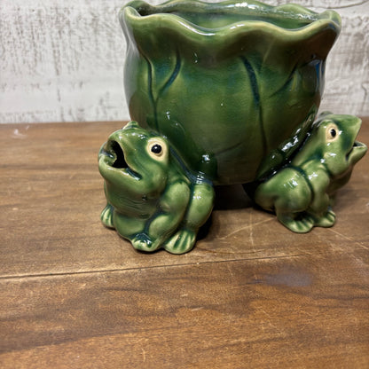 Vintage Green Majolica Style 3-Frog Cabbage Leaf Pottery Planter B-536