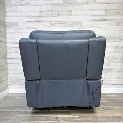 Leather Flexsteel “Sawyer” Power Reclining Sofa & Chair Set