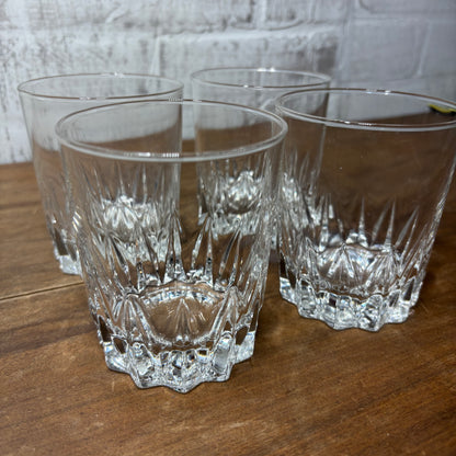 Vintage Old Fashion Whiskey Set Of Four Glasses
