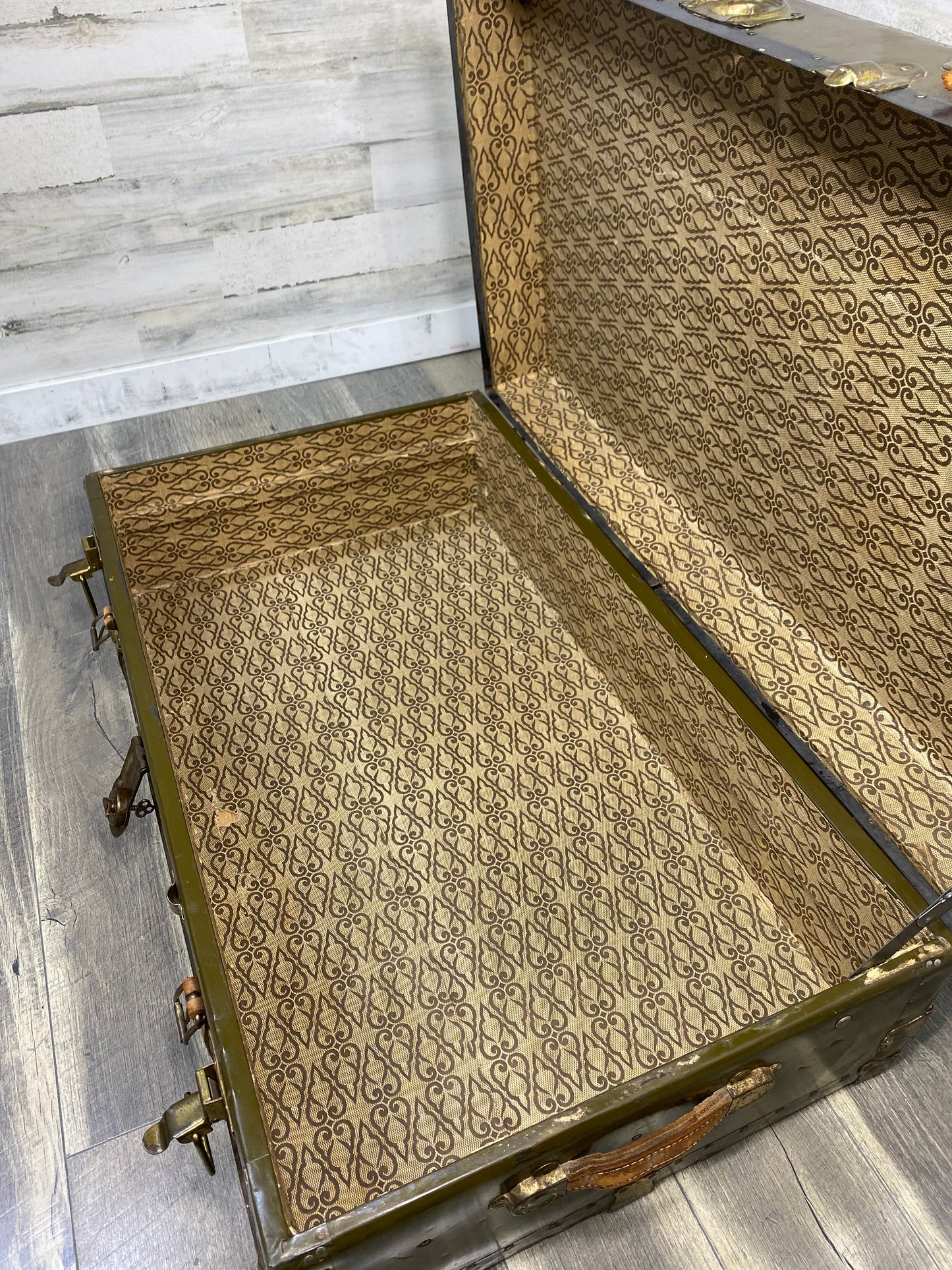 Vintage Travel Steamer Trunk