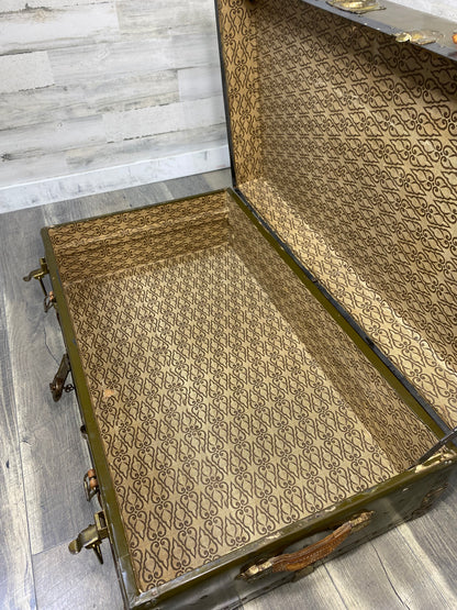 Vintage Travel Steamer Trunk