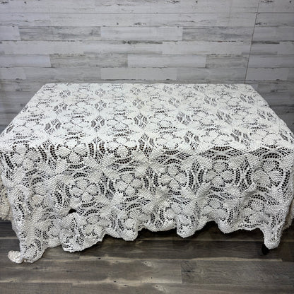 Vintage Hand Crocheted Medallion Lace Bedspread