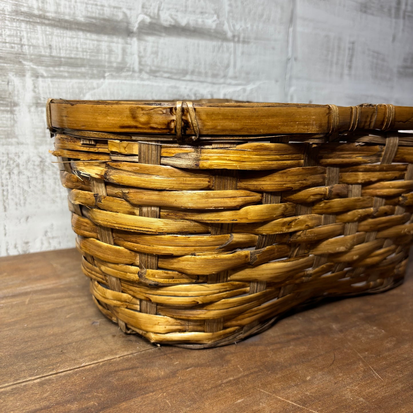 Peanut Shaped Woven Basket