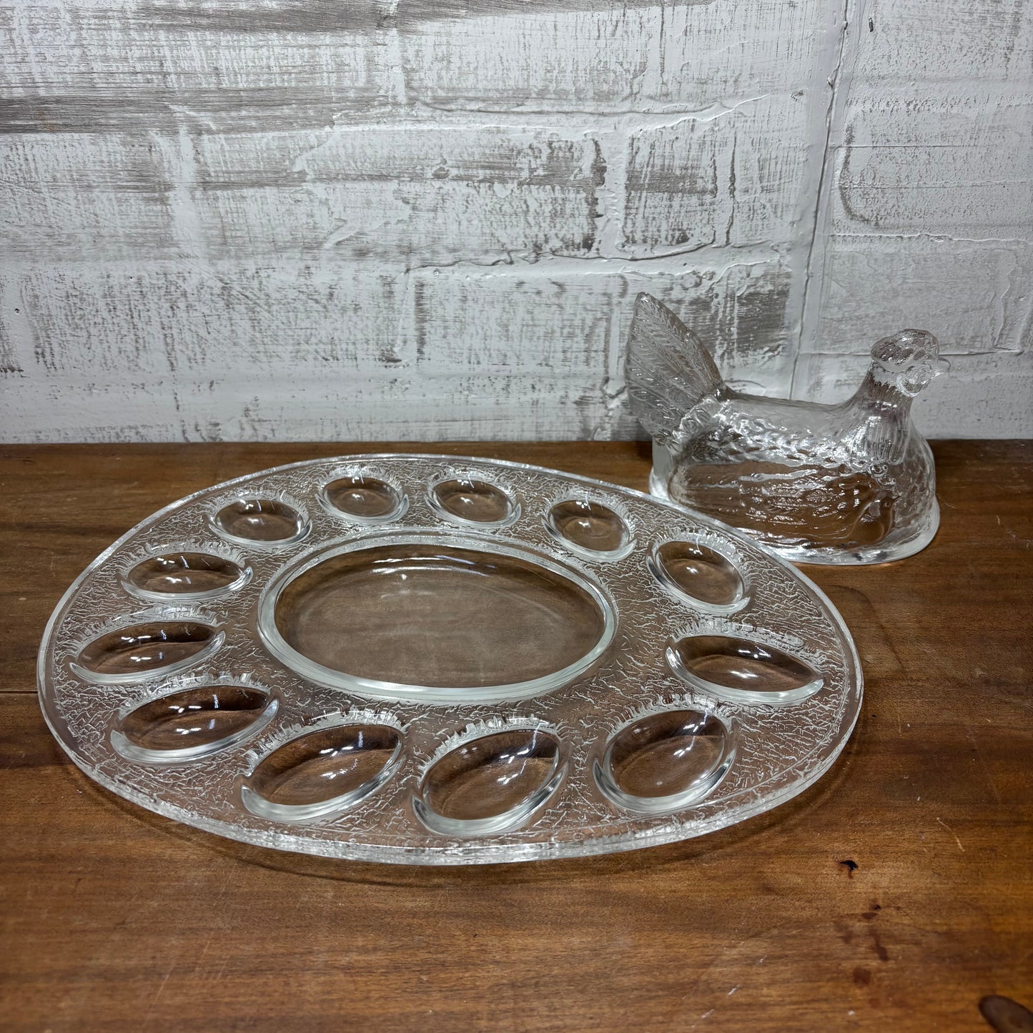 Vintage LE Smith Glass Hen On Nest Deviled Egg Plate