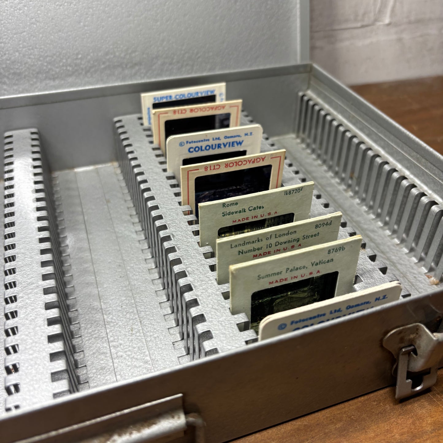 Vintage 35 mm 2-Inch Slide Storage Case For 150 Slides