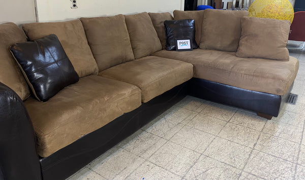 Brown 2pc Sectional Couch