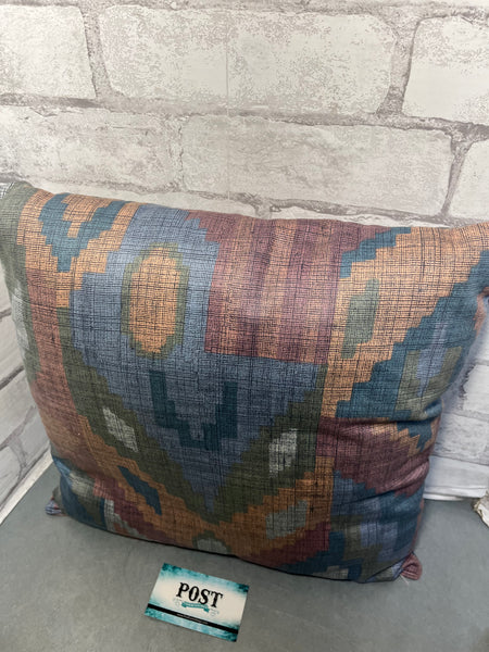 Geometric Pattern Small Pillow