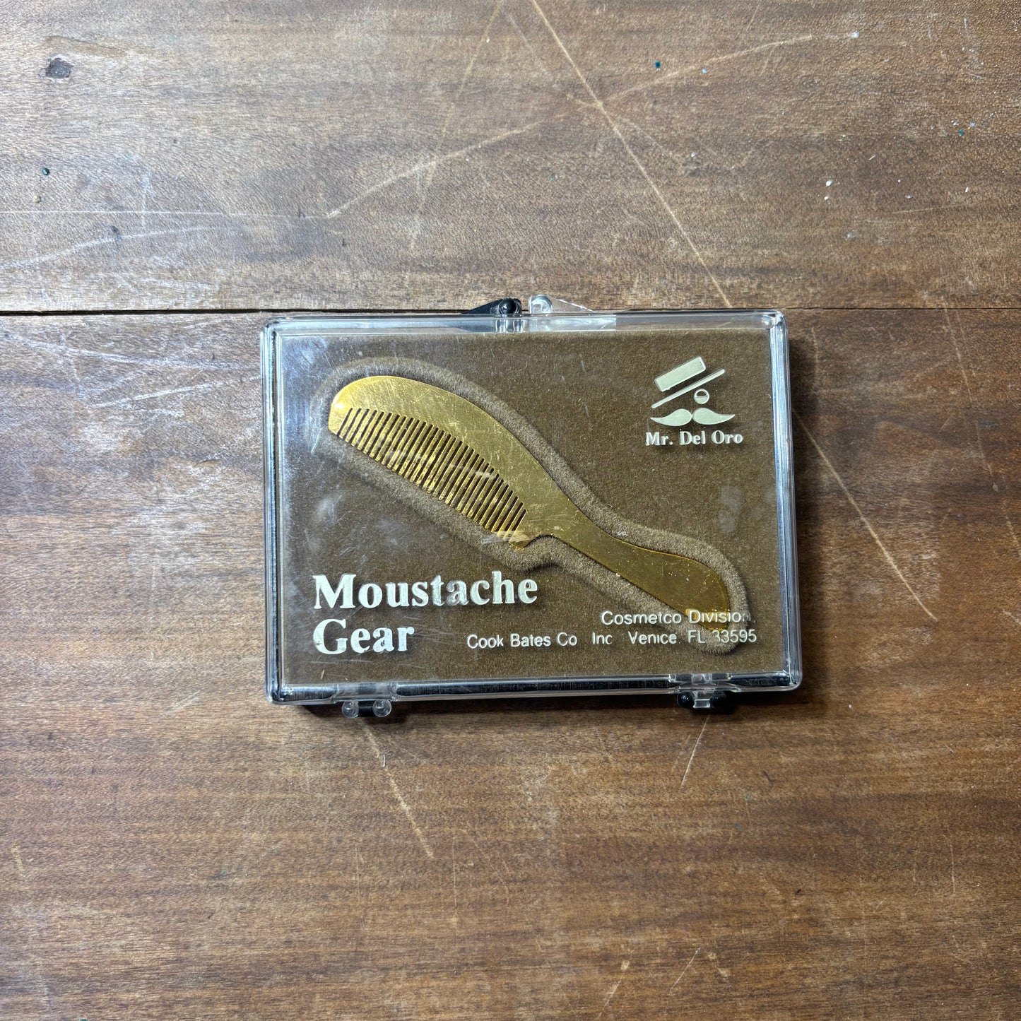 Vintage Mr. Del Oro Moustache Gear Gold Tone Comb And Case