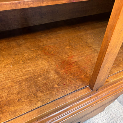 Ethan Allen Hutch Old World TreasuresStep