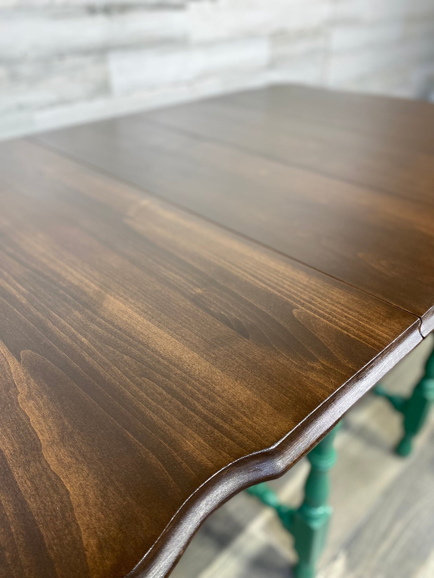 Green Drop Leaf Dining Table