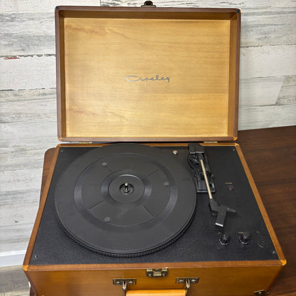 Crosley Retro Style Suitcase Portable Turntable Record Player