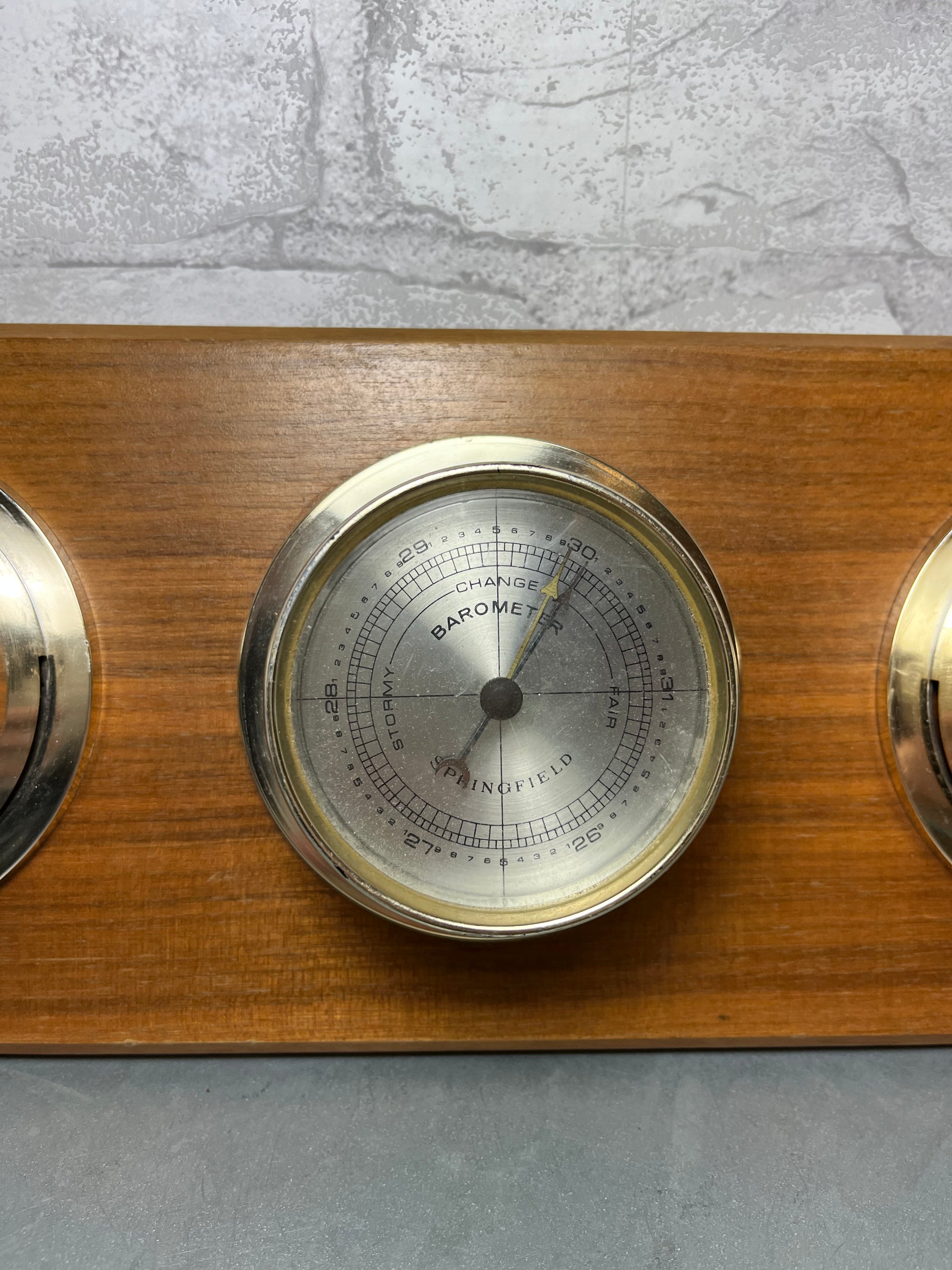 Vintage Springfield Instrument Co. Thermometer Barometer And Humidit Post Furnishings