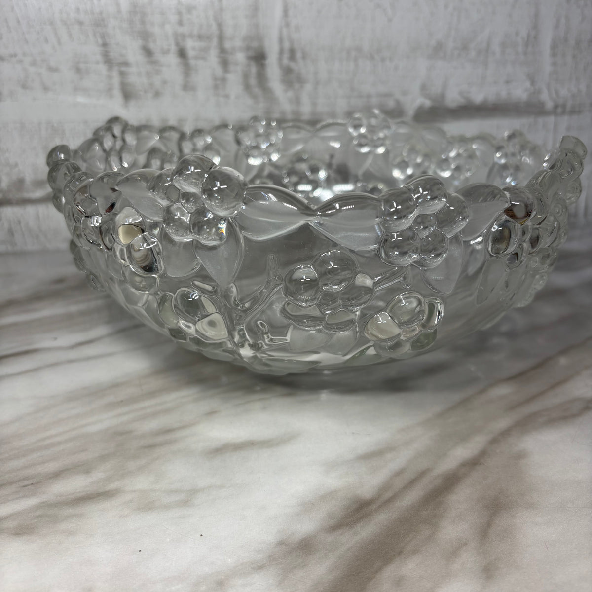 Vintage Mikasa Carmen Glass Serving Bowl