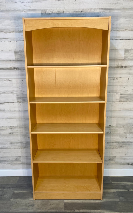 Bookshelf w/ Adjustable Shelves