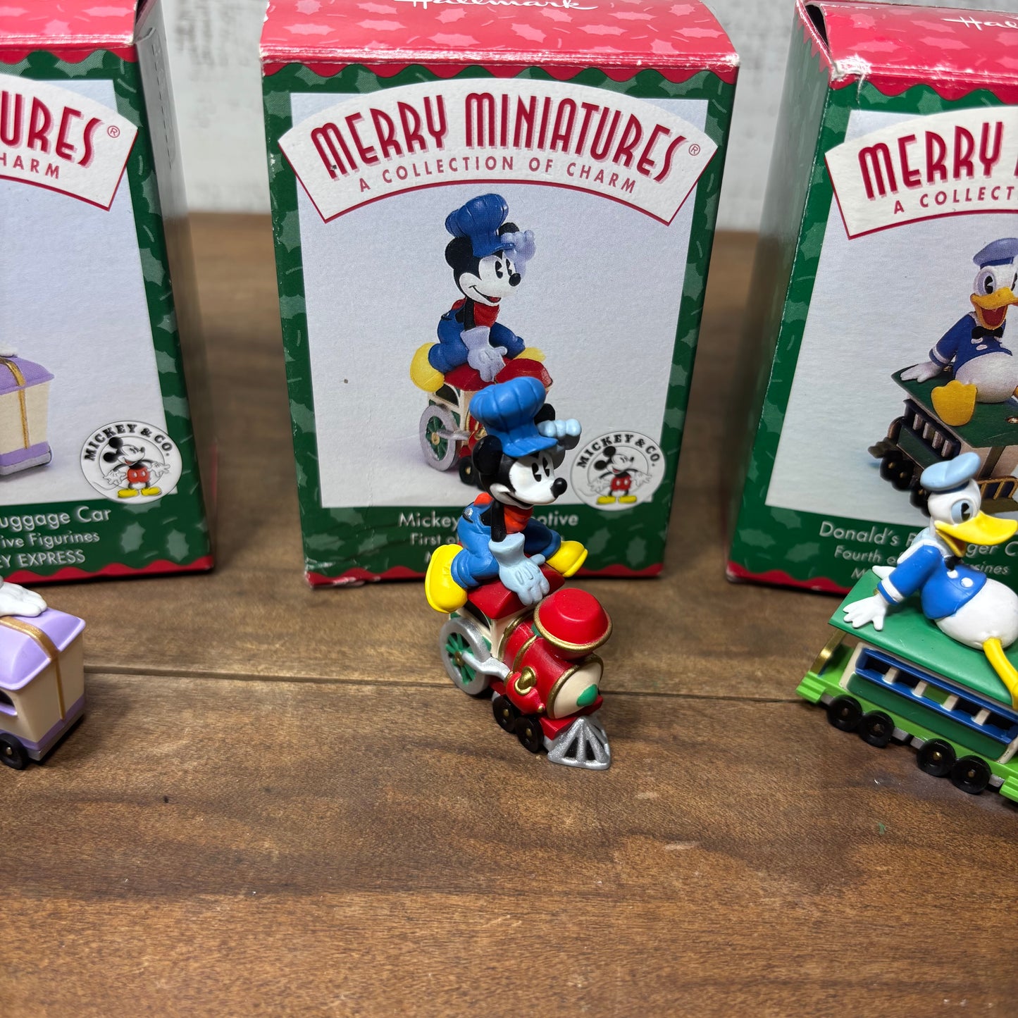 1998 Hallmark Merry Miniatures Mickey's Express Train Collection