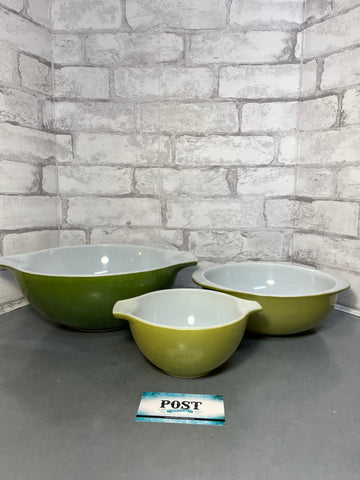 Vintage Pyrex Green Cinderella Mixing Bowls Set Of 3