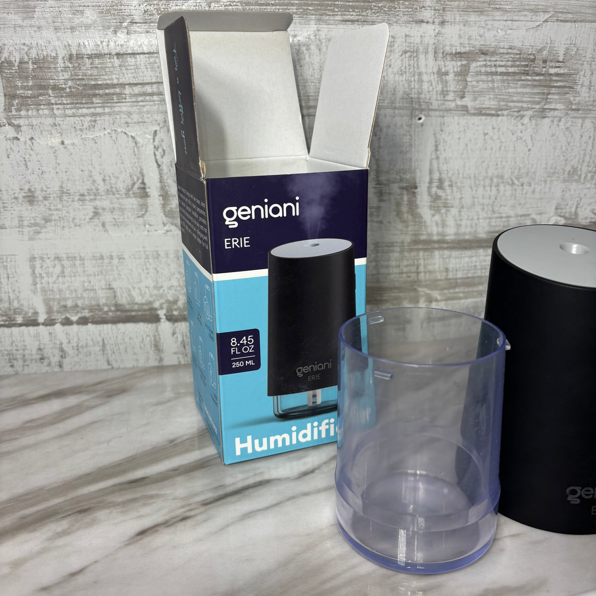 Geniani Erie Mini USB Cool Mist Humidifier