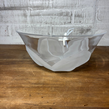 Serving Bowl with Frosted Flower Base