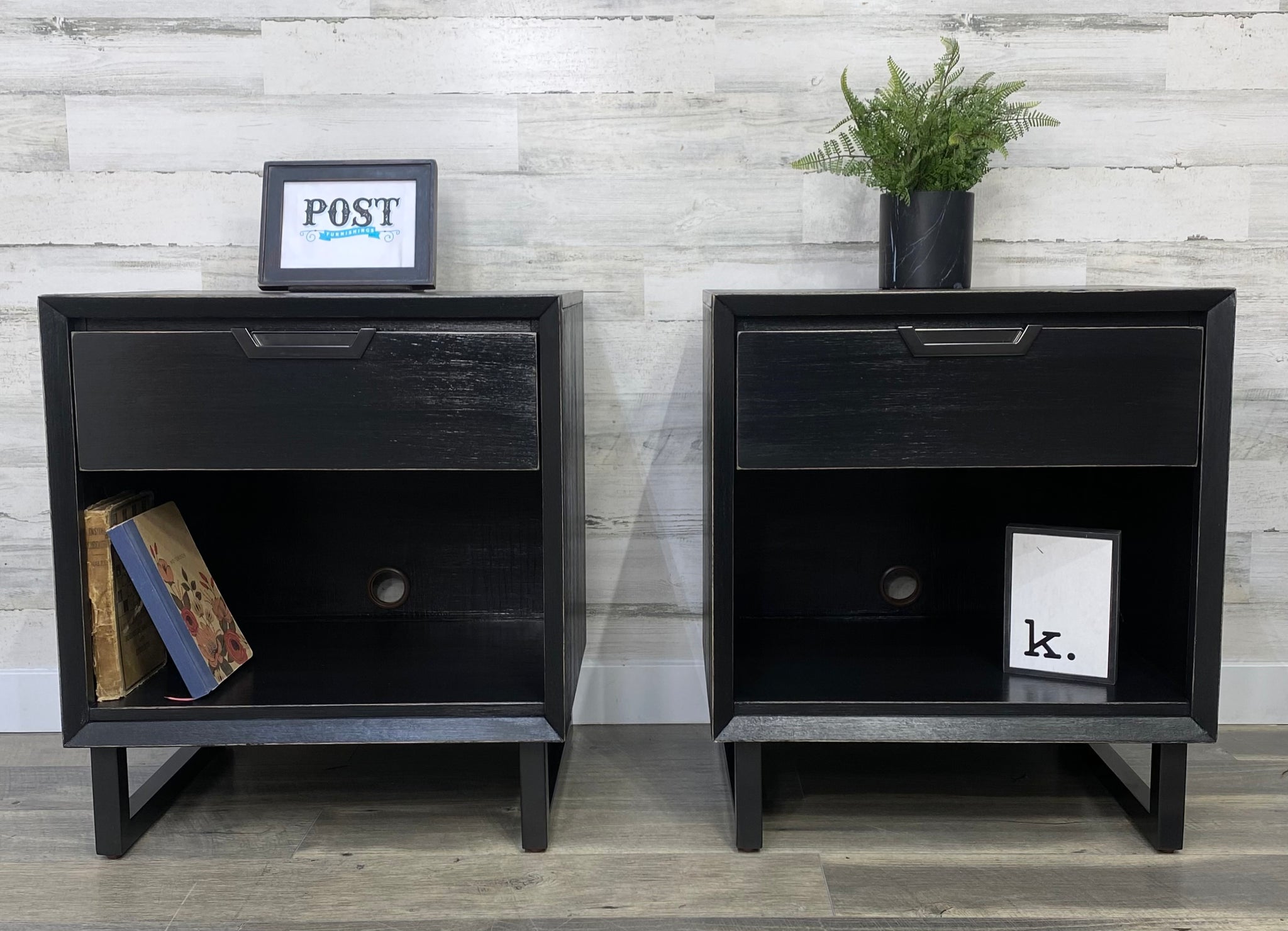 Set Of 2 Modern Black Nightstands