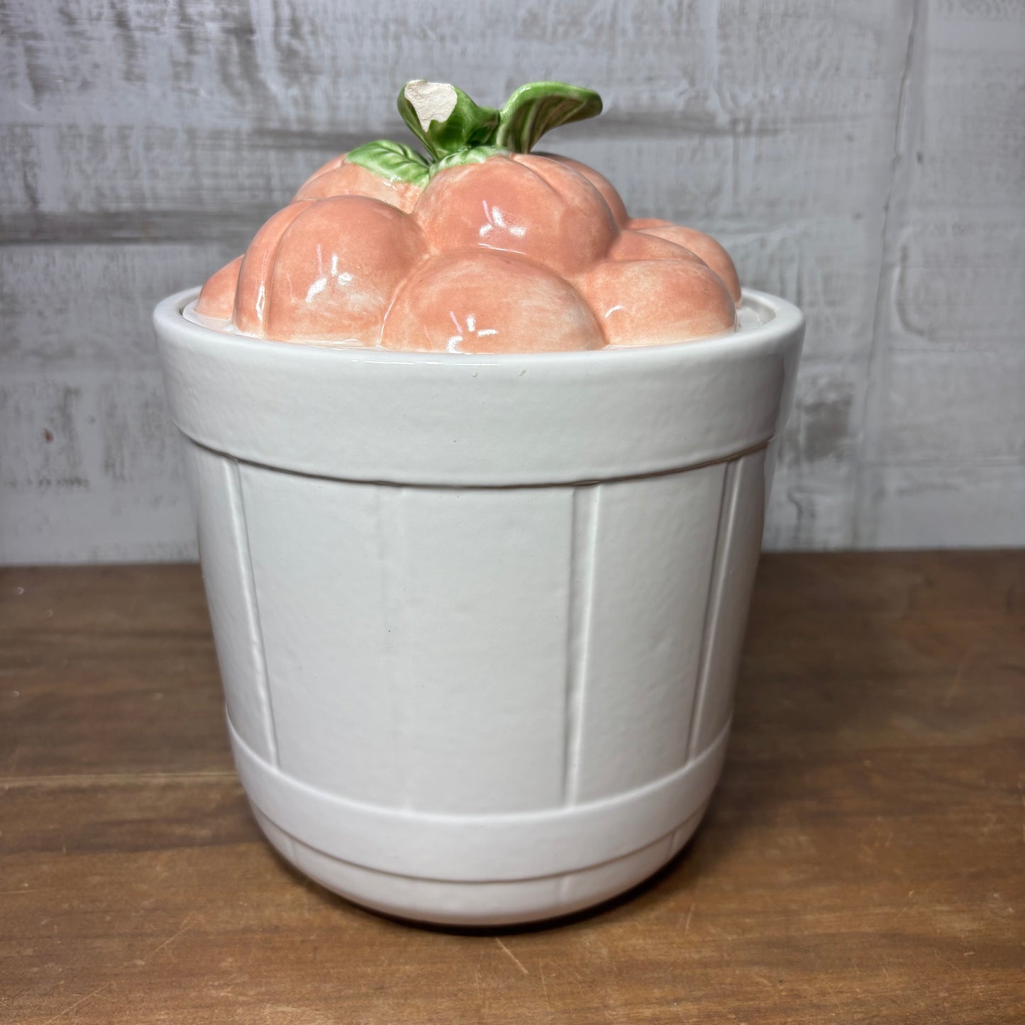 Vintage Treasure Craft Hopscotch Fruit Ceramic Peaches Canister