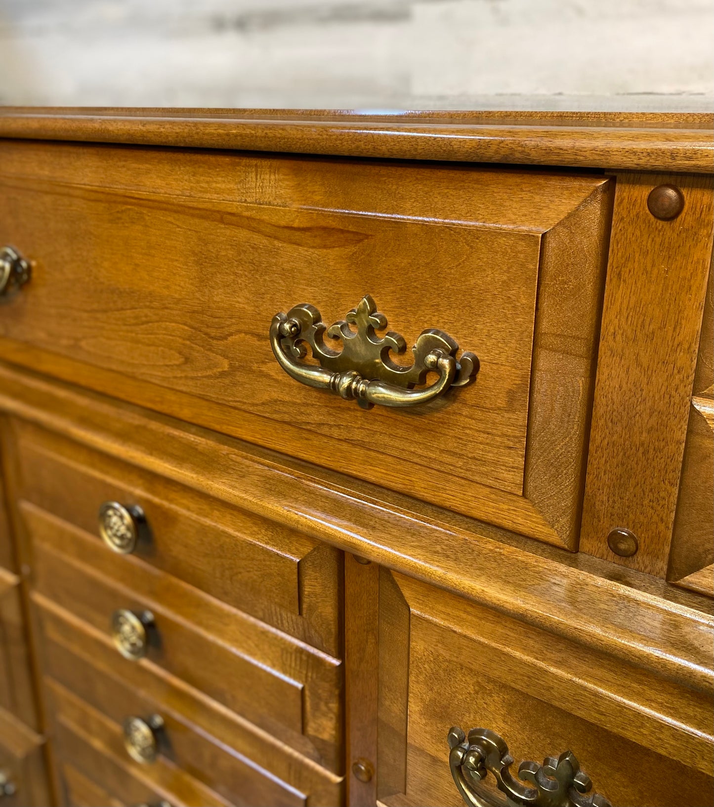 Vintage Meredith 3pc Dresser Set