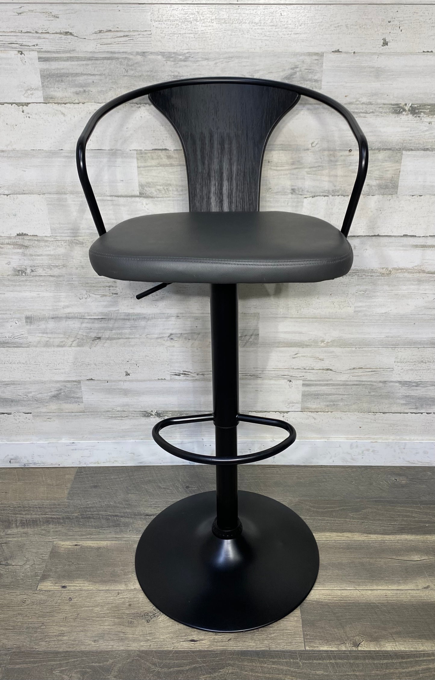Adjustable Height Bar Chair Stool