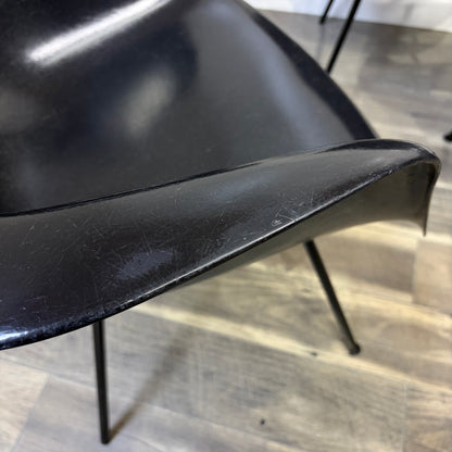 Set Of 6 Herman Miller Eames Chairs