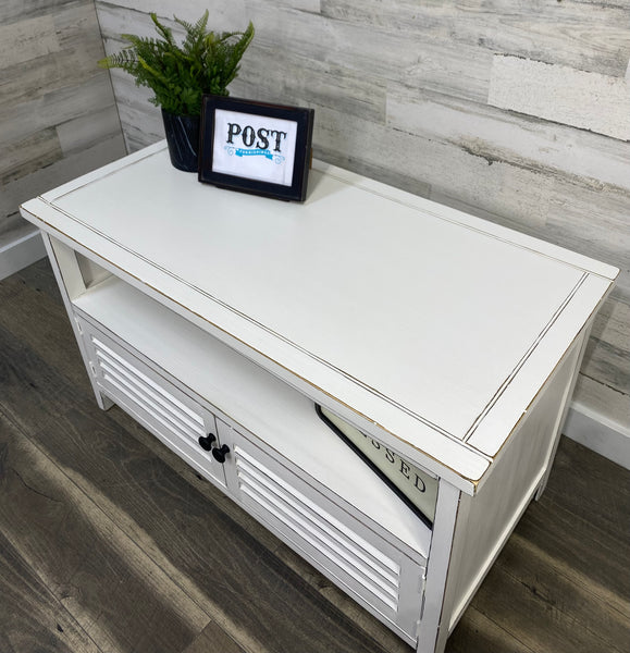 Small White Tv Stand