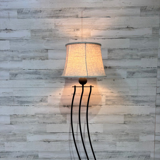 Modern Squiggle Floor Lamp