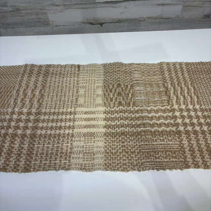 Sweater Style Table Runner