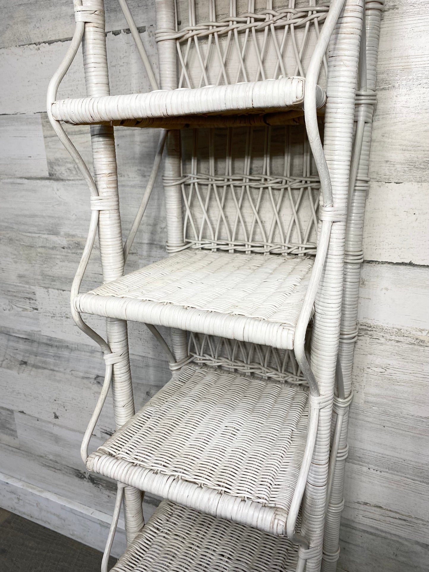 Vintage Wicker White Shelf