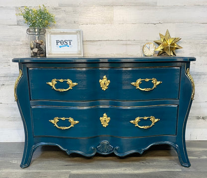 French Provincial Drexel Dresser French Provincial Drexel Dresser