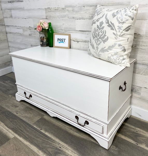 White Shabby Chic Storage Chest