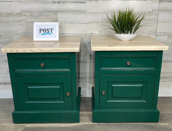 Dark Green Dresser & Nightstand Set