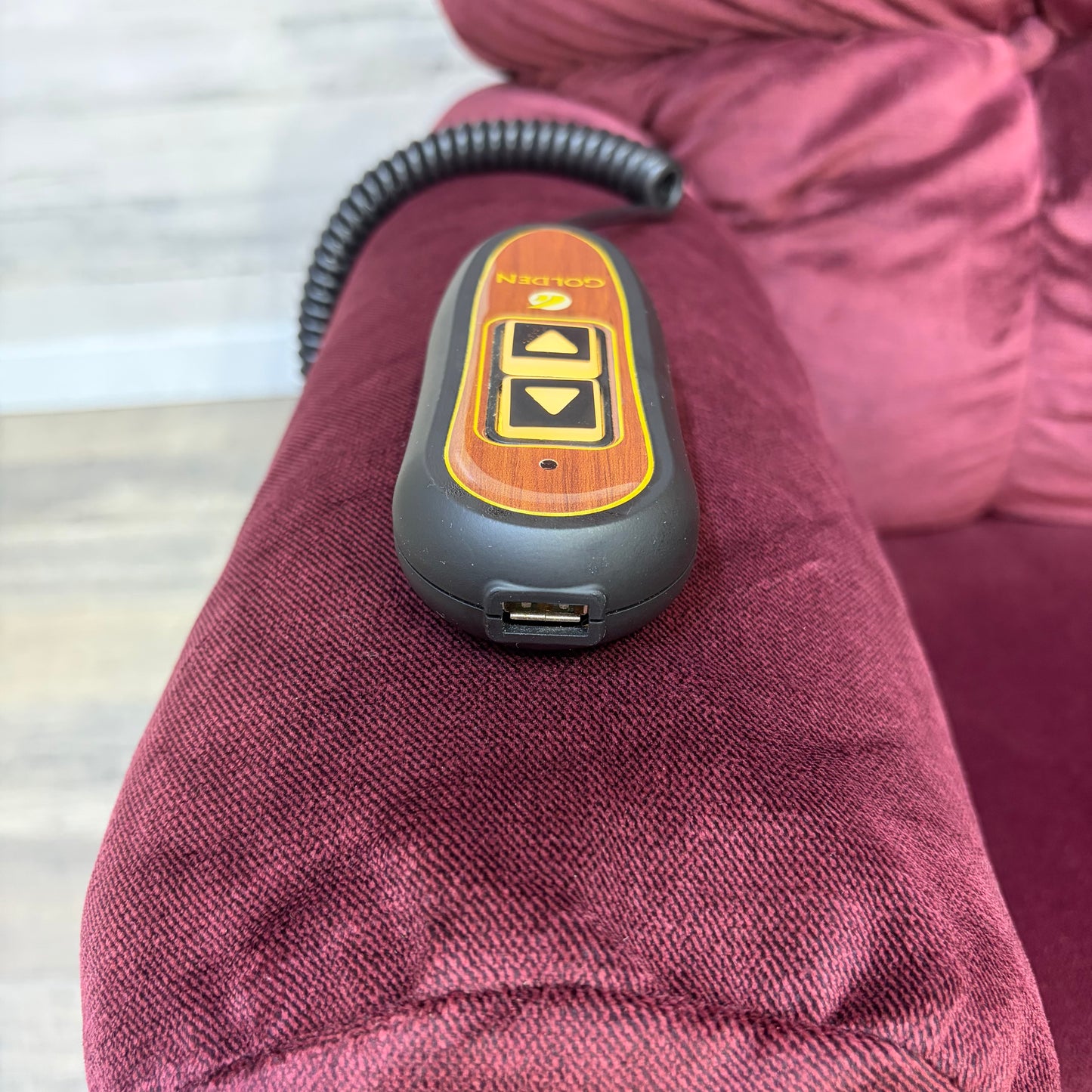 Power Lift Recliner Chair