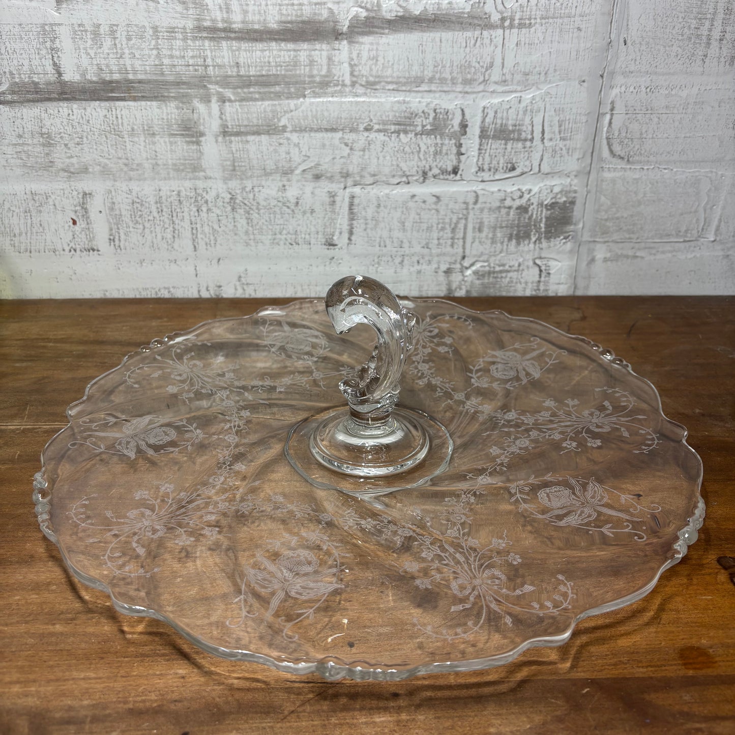 Heisey Orchid Waverly Etched Detail Sandwich Server/ Handled Tray