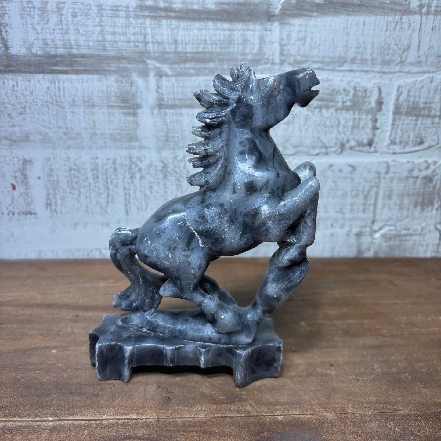 Vintage Carved Horse Statue Sculptures & Statue