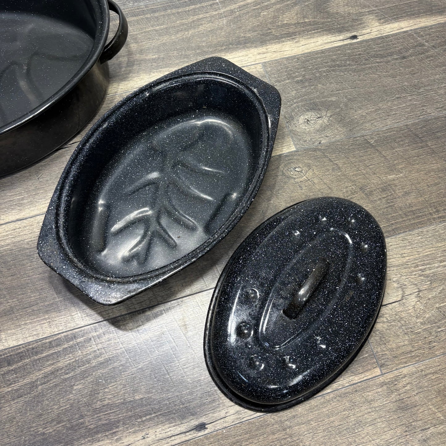 Speckled Enameled Ware Oven Roaster Set Of 3