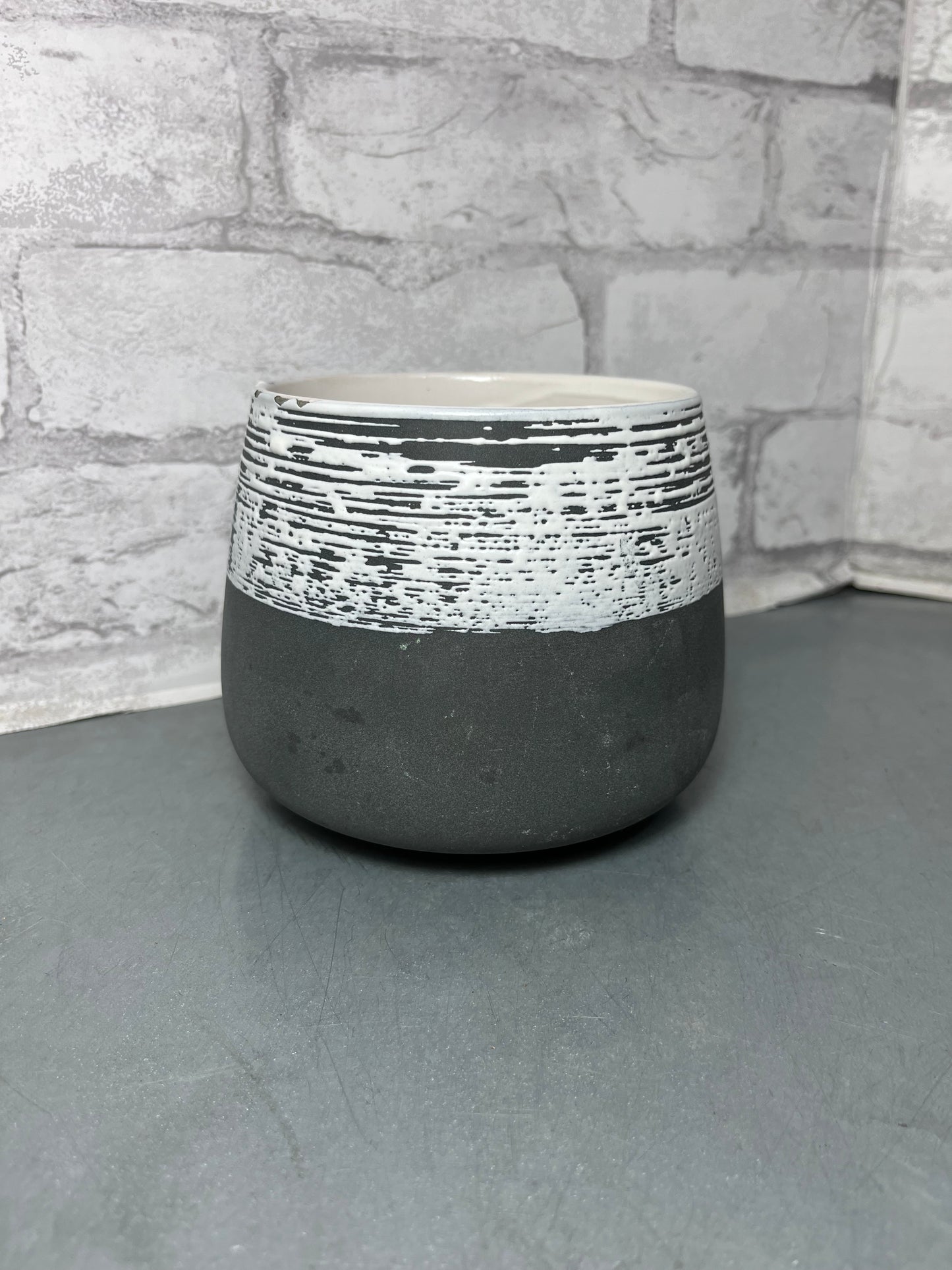 Gray & White Ceramic Pot