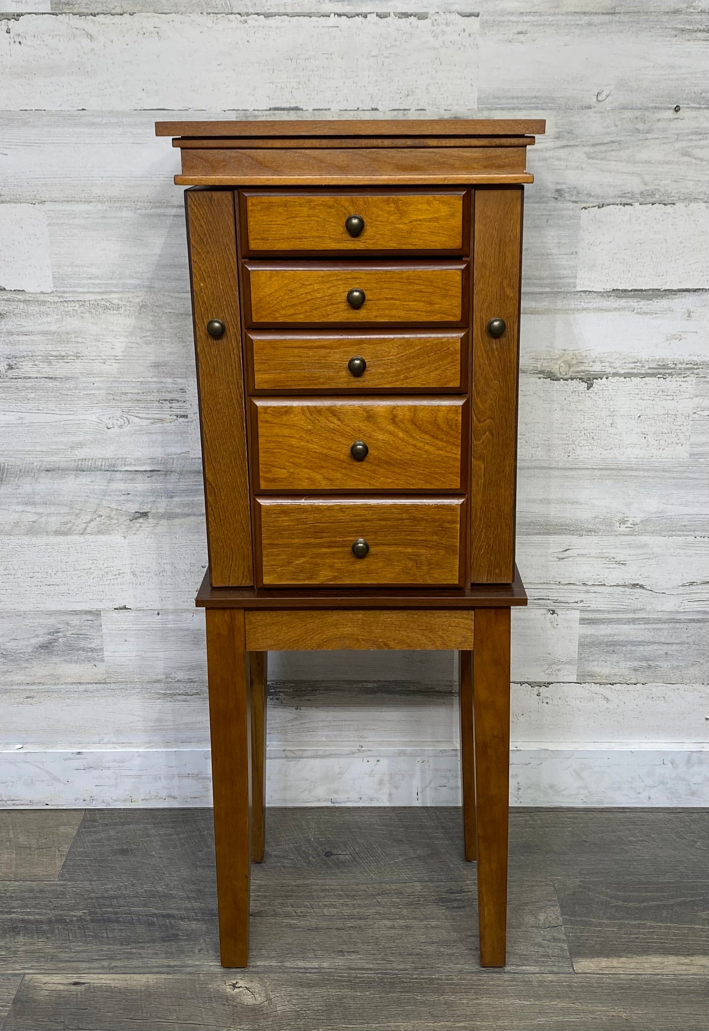 Standing Jewelry Box Dresser