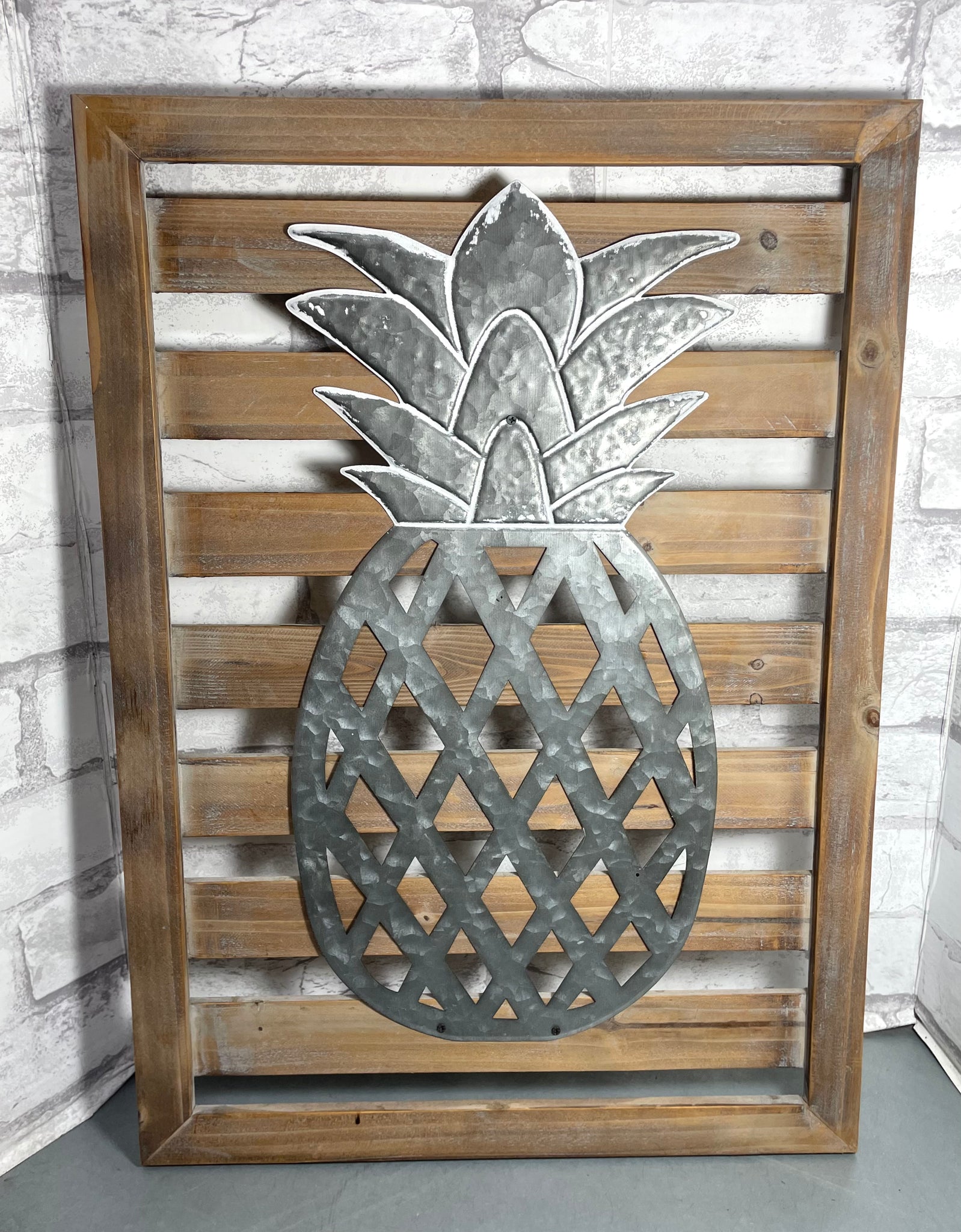 Pineapple Wall Decor