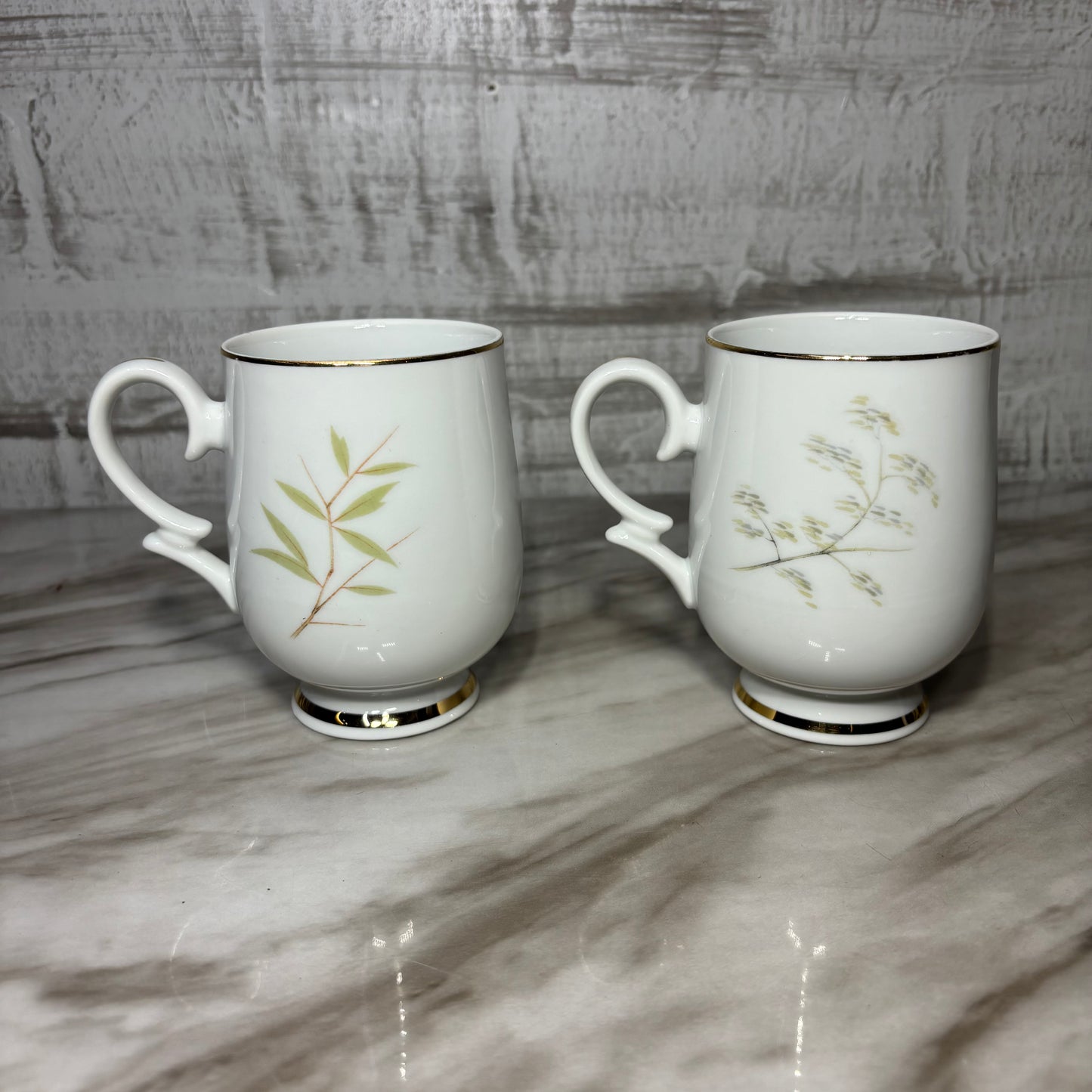 Vintage Royalton Bird Porcelain Mugs Set