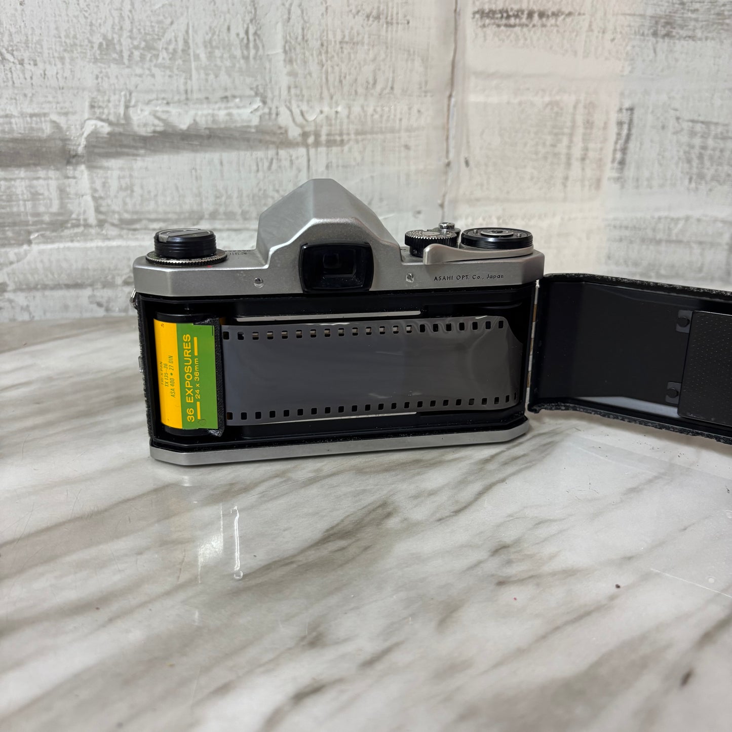 Vintage Honeywell Pentax H3 SLR Film Camera Asahi Takumar