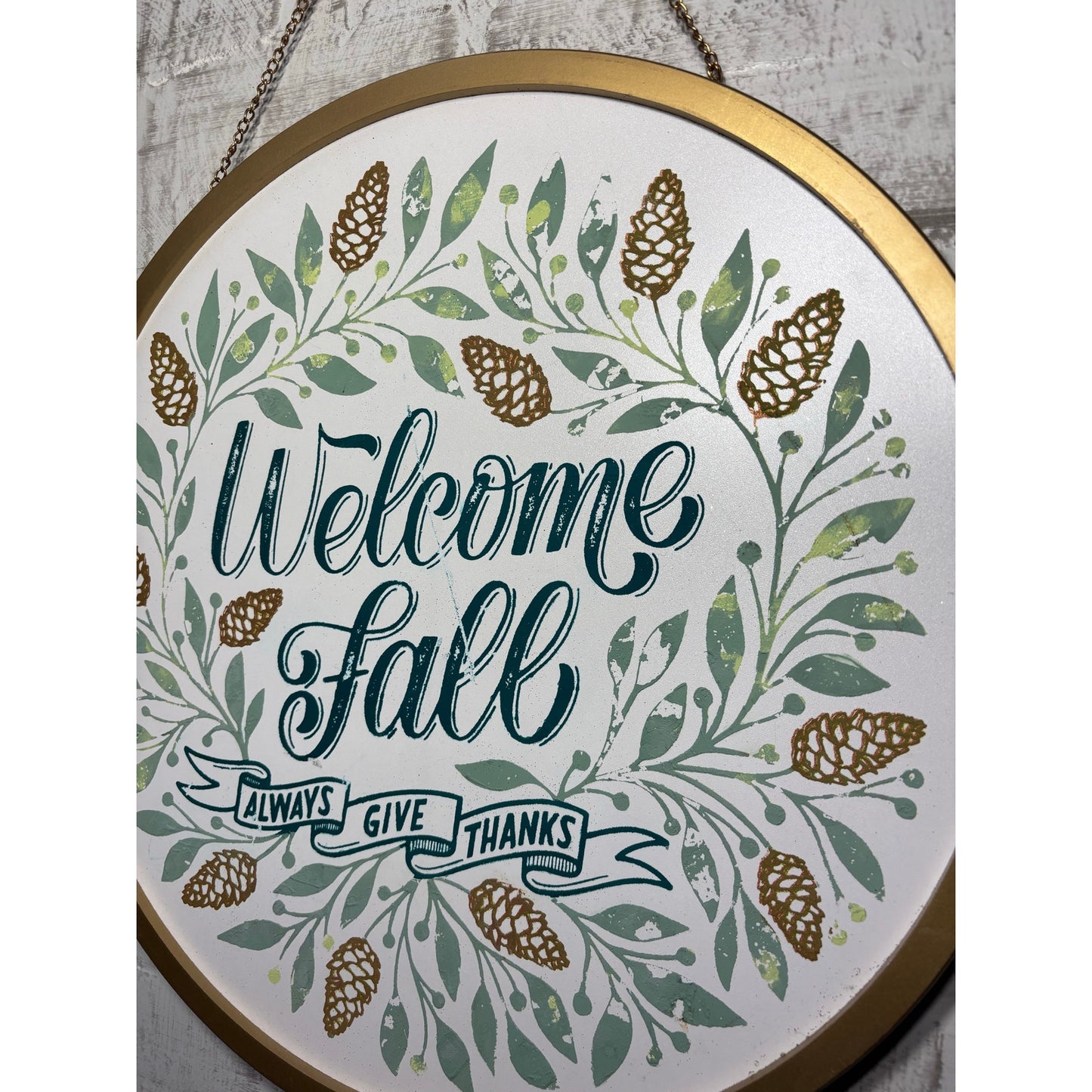 “Welcome Fall” Gold Circular Sign